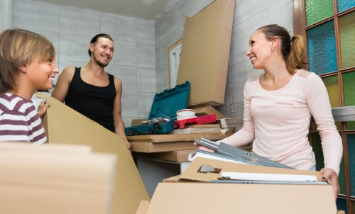 Customer raising a storage complaint at Leabridge Storage